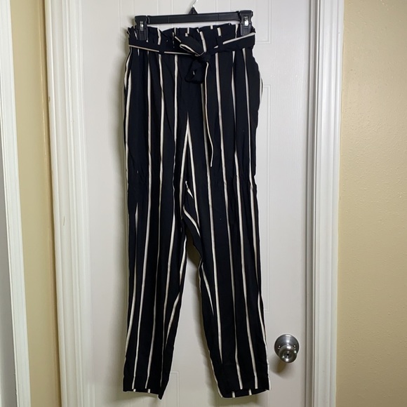 H&M - Black And Tan Stripe Paper Bag Pants Size 4 - Picture 7 of 10